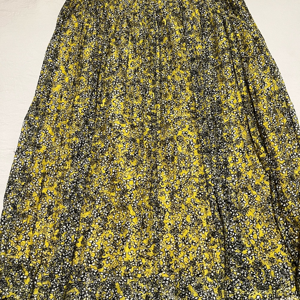 Who What Wear Yellow and Black Floral Midi Skirt